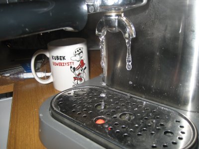 Gaggia Baby Class - Water is finally appearing!